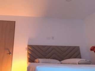 Live webcam model melonsboobss on Soda Cams