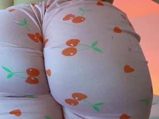 melonsboobss webcam model