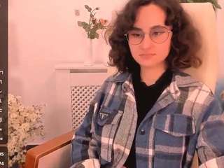 sophiaaloren from camsoda