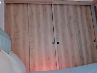  lauracriistina chat room