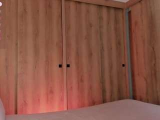  lauracriistina chat room