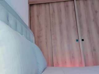  lauracriistina chat room