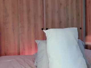  lauracriistina chat room