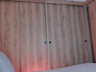  lauracriistina chat room