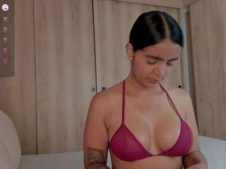 lauracriistina webcam