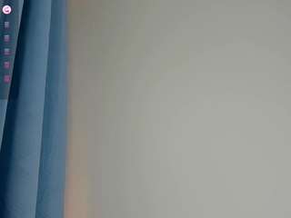 lauracriistina webcam