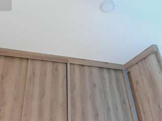 lauracriistina Live Webcam on CamSoda