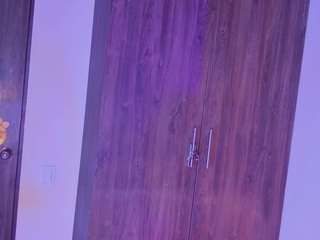 willowjohnson live cam preview