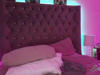 evajonez Live Webcam on CamSoda