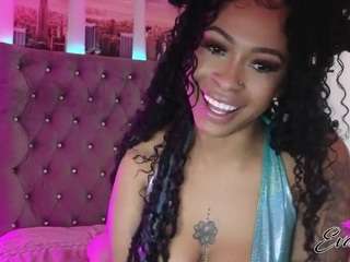 Live webcam model evajonez on Soda Cams