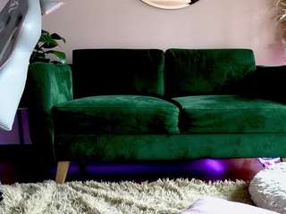 Live webcam model nathaliehardy on Soda Cams