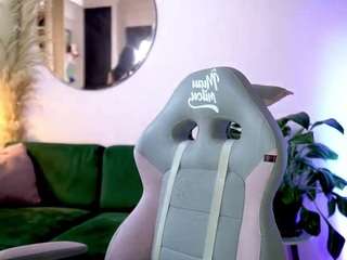 Live webcam model nathaliehardy on Soda Cams