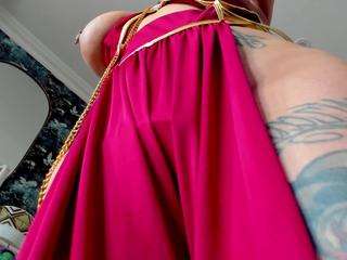 NathalieHardy on CamSoda