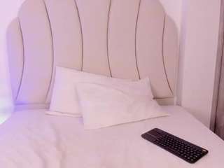 kaity-layne webcam