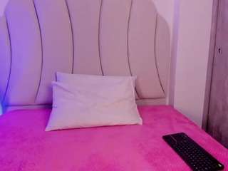 kaity-layne webcam