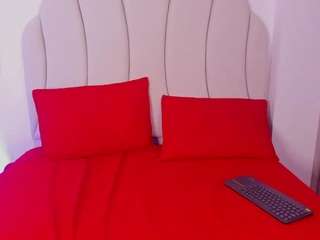 Live Sex Chat with Kaity Layne (@kaity-layne)