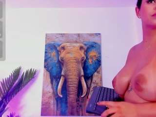 Kaity Layne live stream preview