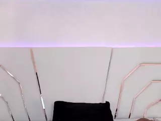 Kaity Layne's Live Sex Cam Show
