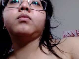 moertomlly Live Webcam on CamSoda