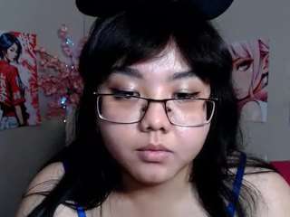 moertomlly Live Webcam on CamSoda