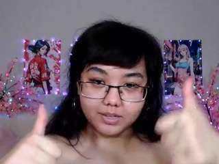 moertomlly Live Webcam on CamSoda