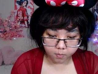 moertomlly Live Webcam on CamSoda