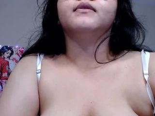 Molly live webcam show