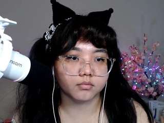 Molly live webcam show