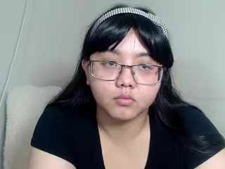 Moertomlly's Live Sex Cam Show