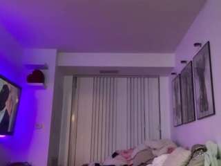 misskellyy Live Webcam on CamSoda