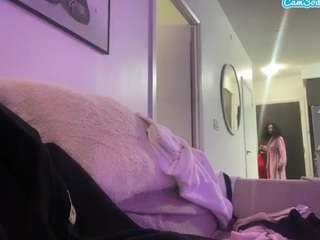 Live webcam model misskellyy on Soda Cams