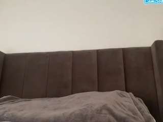 Live webcam model misskellyy on Soda Cams