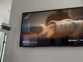 Live webcam model misskellyy on Soda Cams