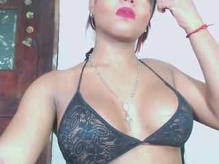 debora-cat Live Webcam on CamSoda