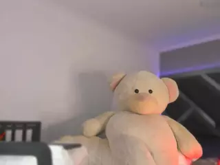 MadissonAbondax's Live Sex Cam Show