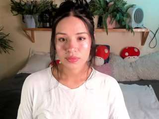 saharayumm Live Webcam on CamSoda