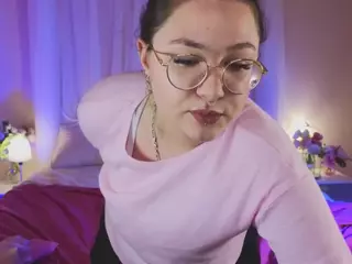 Eva's Live Sex Cam Show