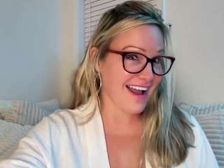 milf-goddess webcam