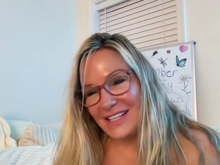 milf-goddess Live Webcam on CamSoda