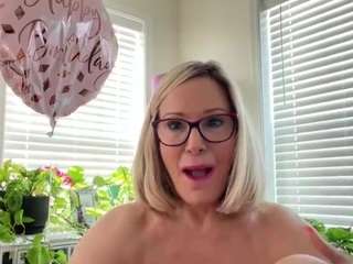 milf-goddess Sex Cam Show