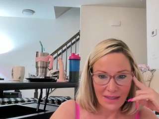 milf-goddess Sex Cam Show