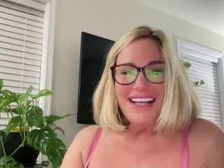 MIlf-Goddess
