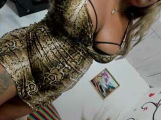 clodymalla22 live webcam show