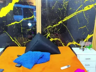 HannyMansonh's Live Sex Cam Show