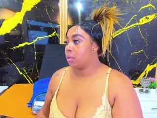HannyMansonh's Live Sex Cam Show