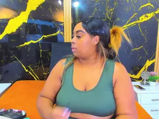 HannyMansonh's Live Sex Cam Show
