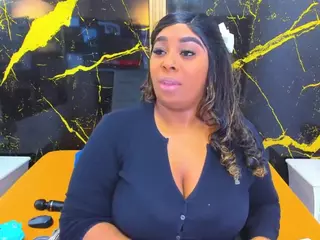 HannyMansonh's Live Sex Cam Show