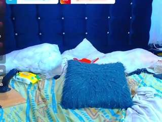 karla-lane18 Live Webcam on CamSoda