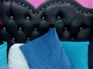 Alisson-Lay's Live Sex Cam Show