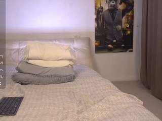 evelina-fox Live Webcam on CamSoda